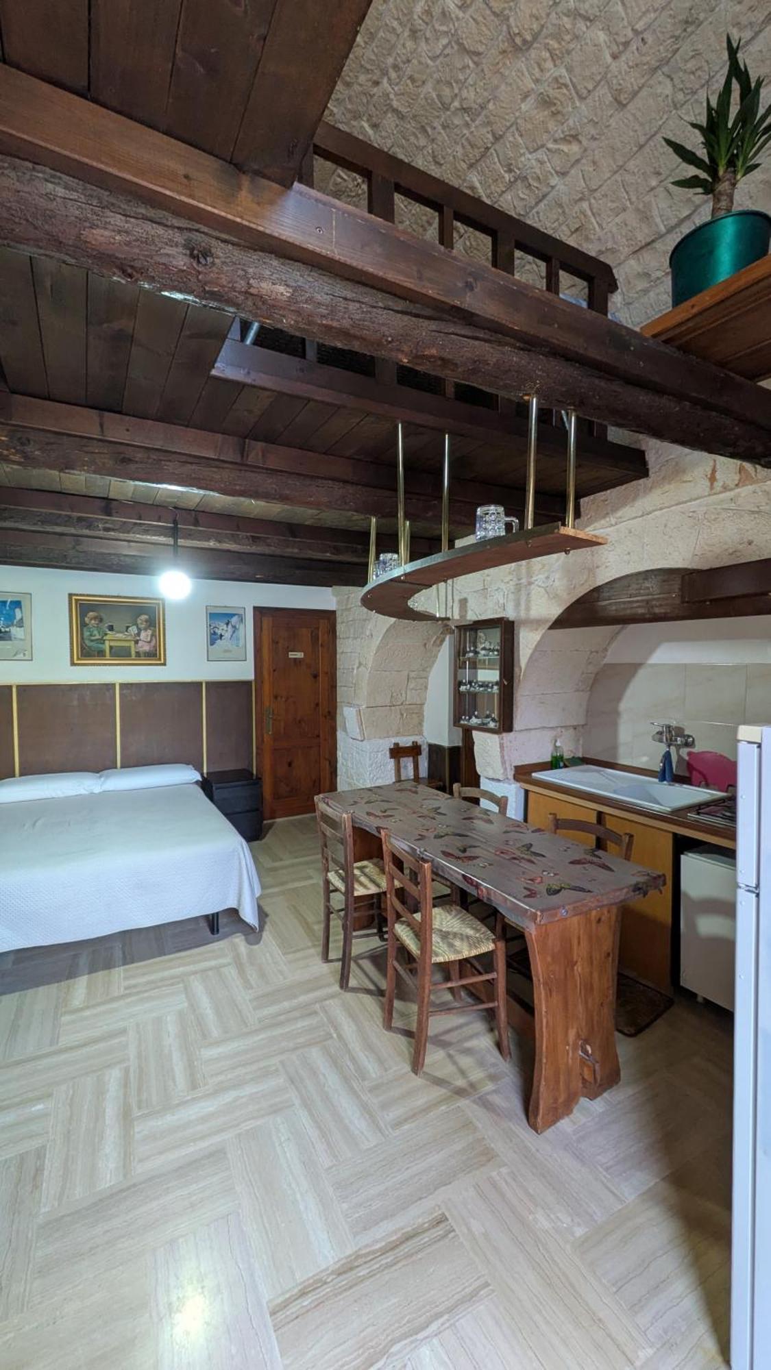 Trullo Malvisco Villa อัลเบโรเบลโล ภายนอก รูปภาพ
